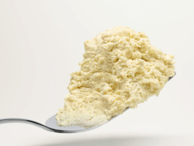 무스 아라 퀴이예르 (화이트 초콜릿&바닐라)